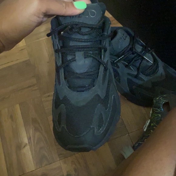 Nike runner shoes - Picture 2 of 5